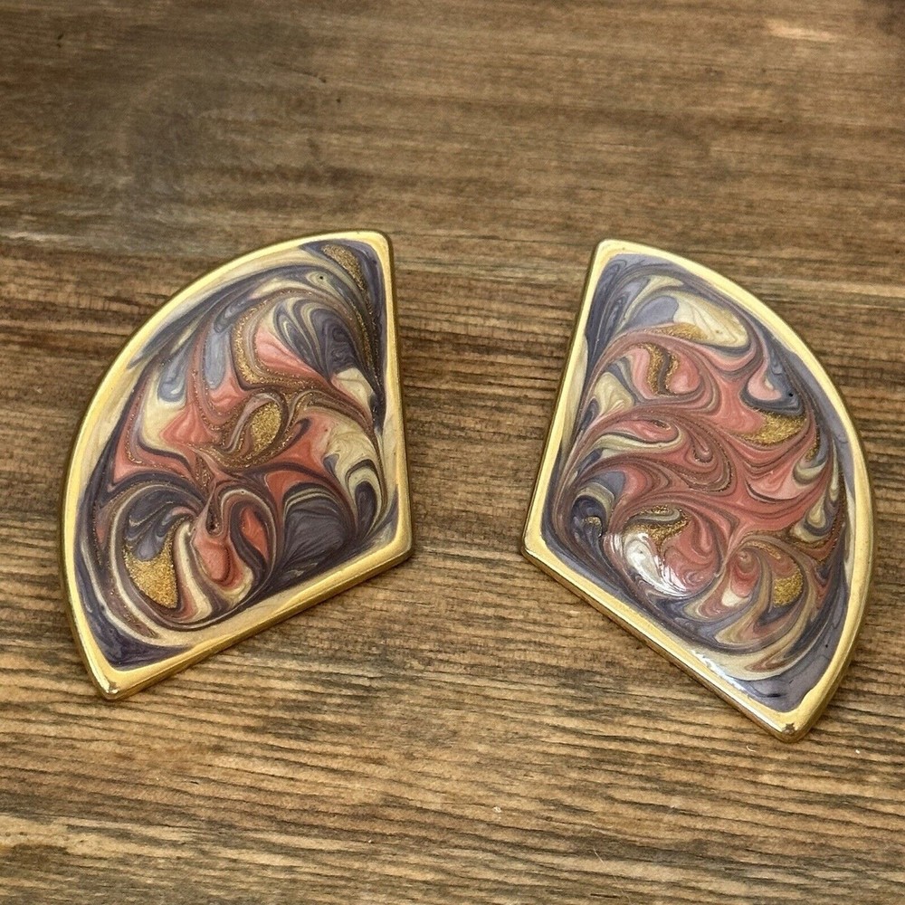 Frosted Gold Pink & Purple Enamel Paint On Metal Pierced Earrings 80's 90's